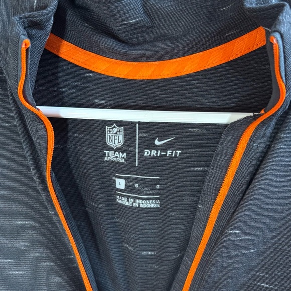 Bengals Quarter Zip - Nike Dri-Fit - Picture 4 of 6